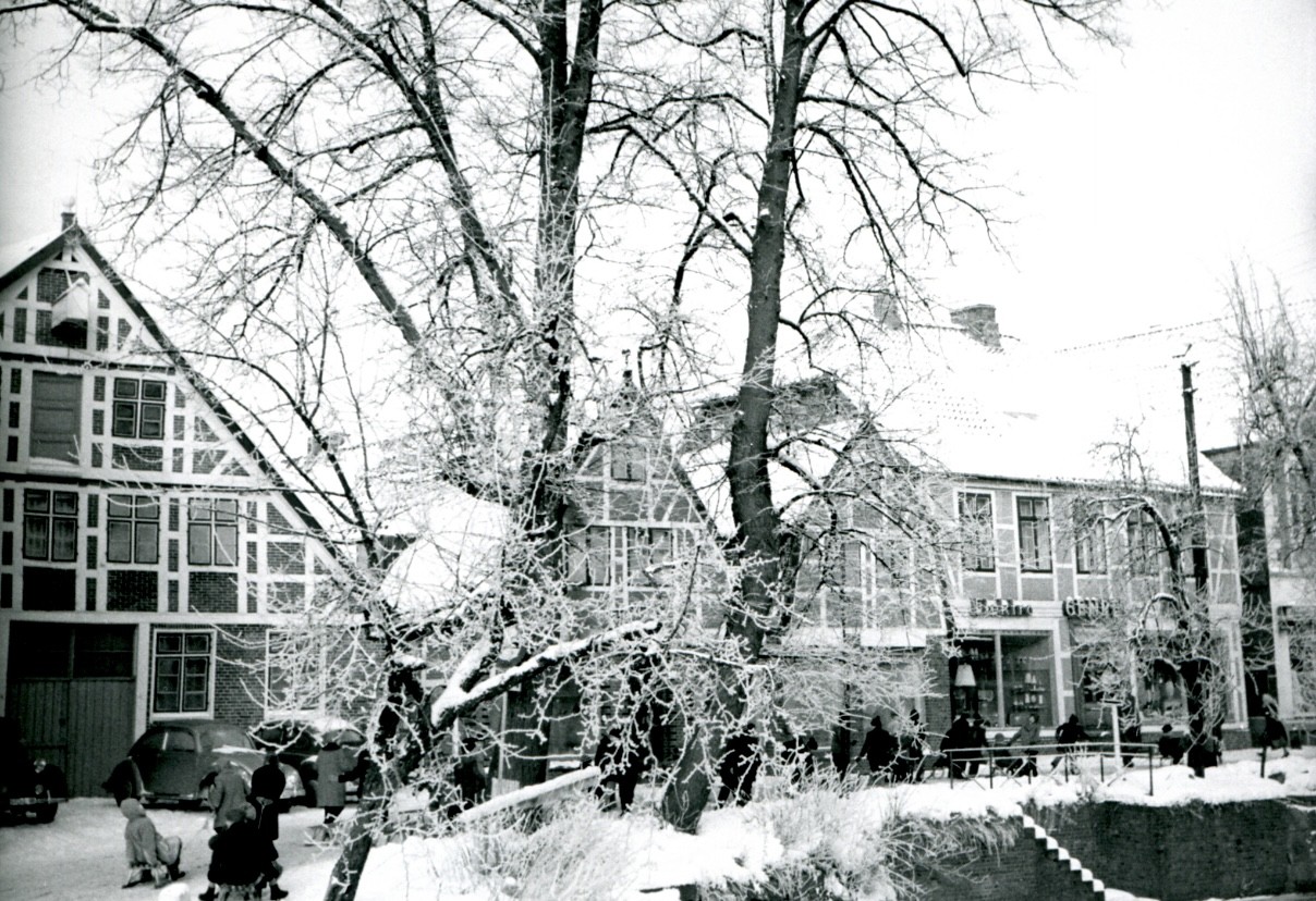 ​Winterliche Straße „Am Fleet“, Aufnahme Ende der 1950er Jahre