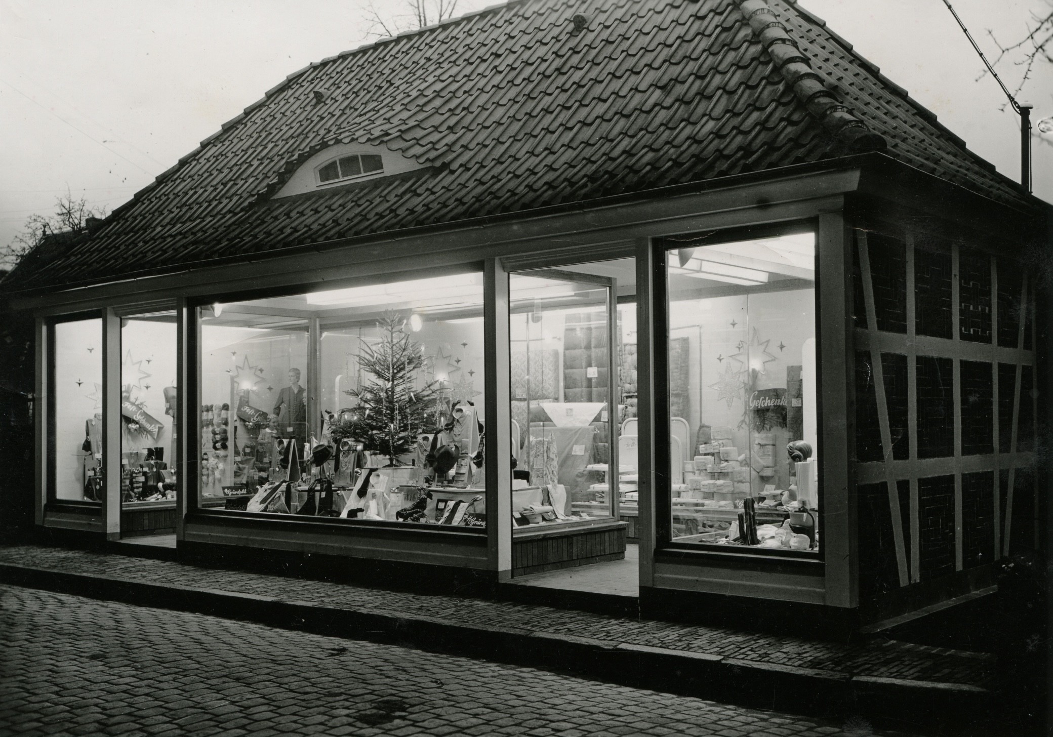 Das Zigarrenmacherhaus als Schaufensterpavillon 1960er Jahre 